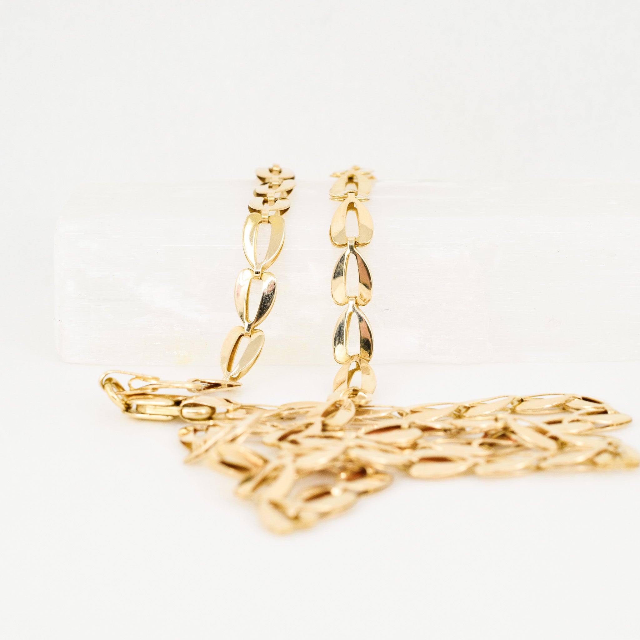 vintage gold fancy link chain, folklor vintage jewelry canada