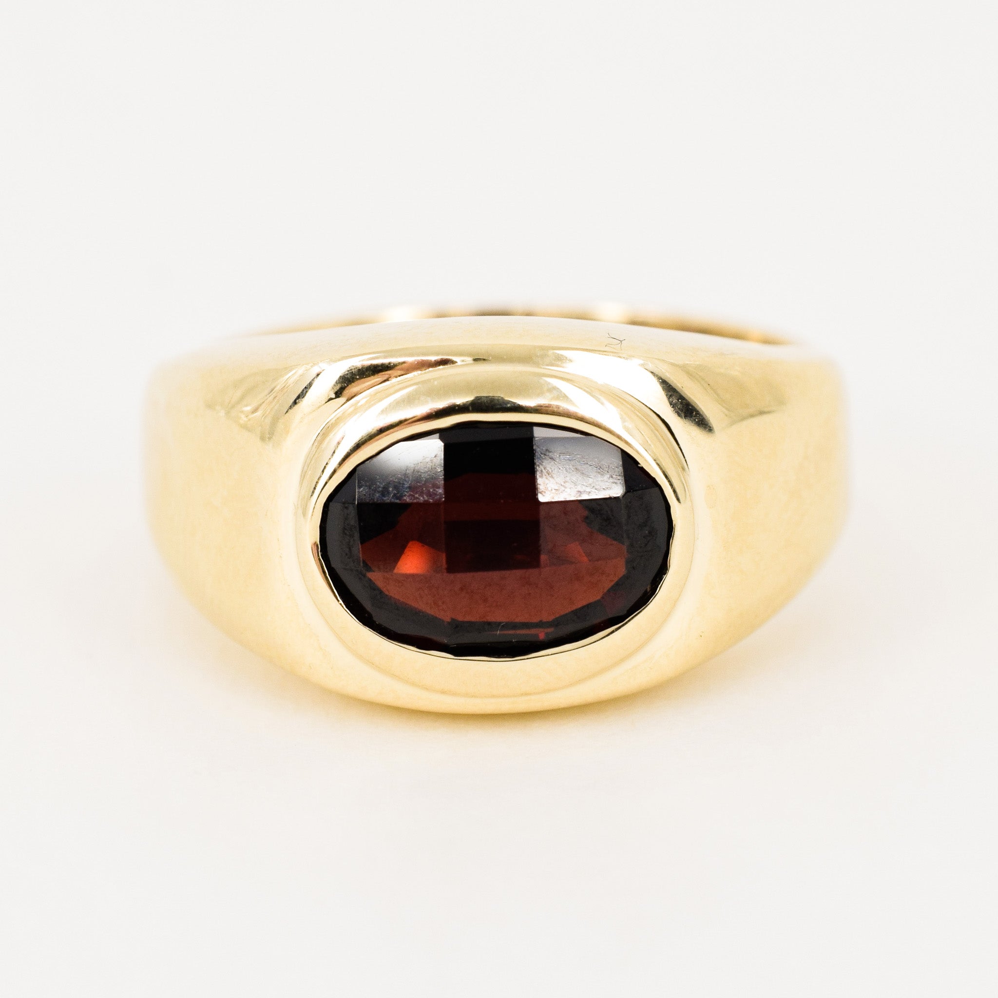 vintage garnet signet ring, folklor vintage jewelry canada 