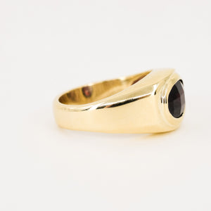 vintage garnet signet ring, folklor vintage jewelry canada 