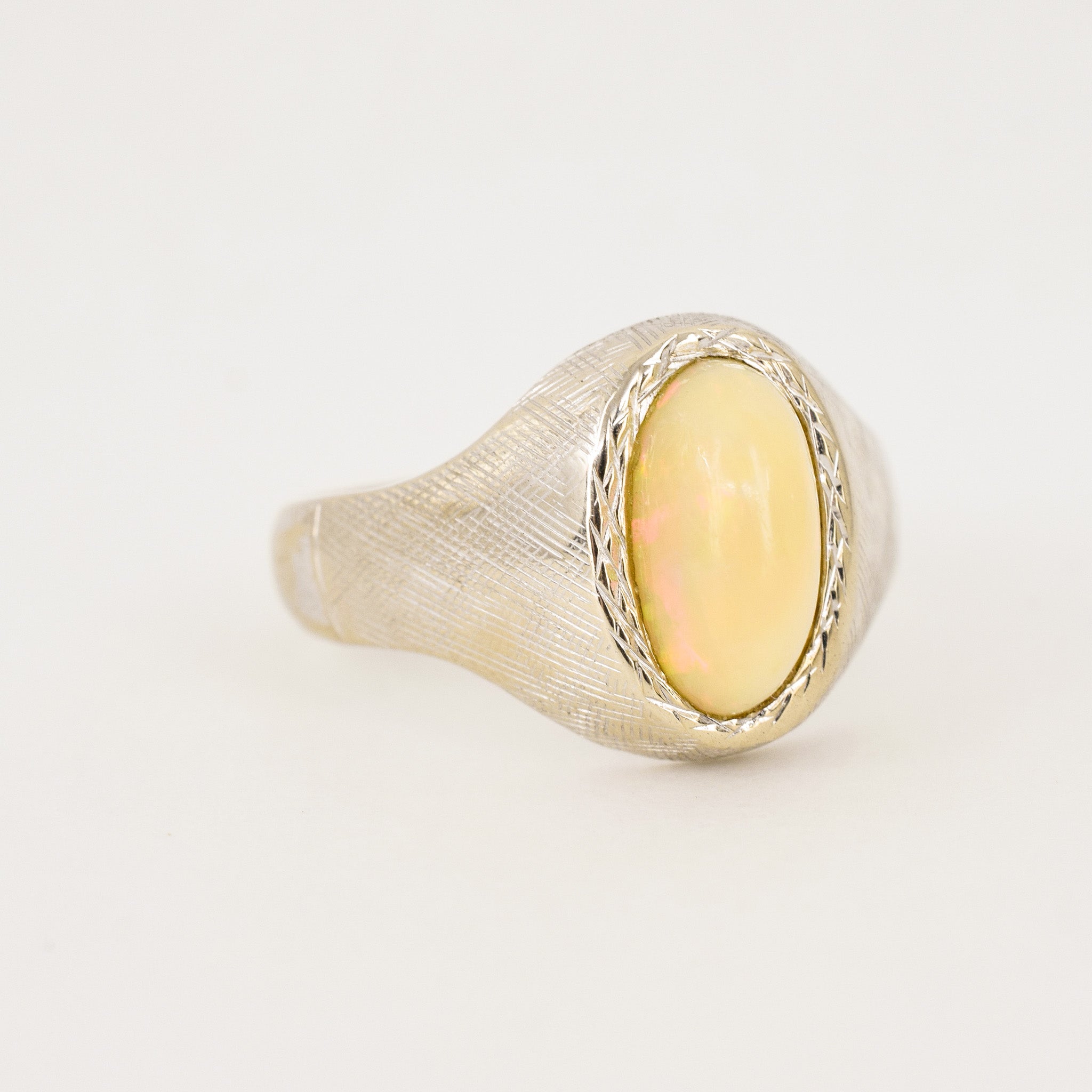 vintage opal signet ring, folkor vintage jewelry canada