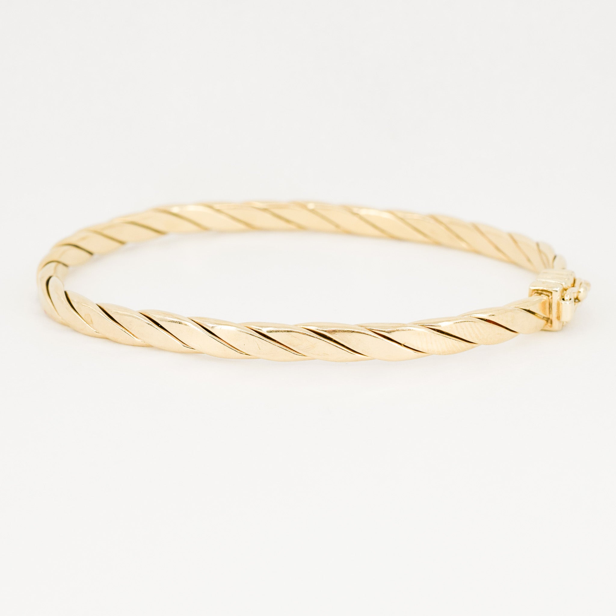 vintage gold bangle bracelet, folklor vintage jewelry canada