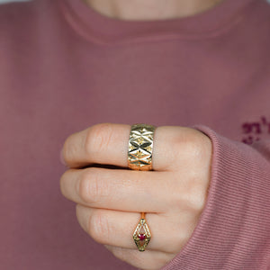 Floral Cigar Band