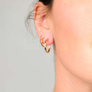 vintage gold huggy hoop earrings, folklor vintage jewelry canada