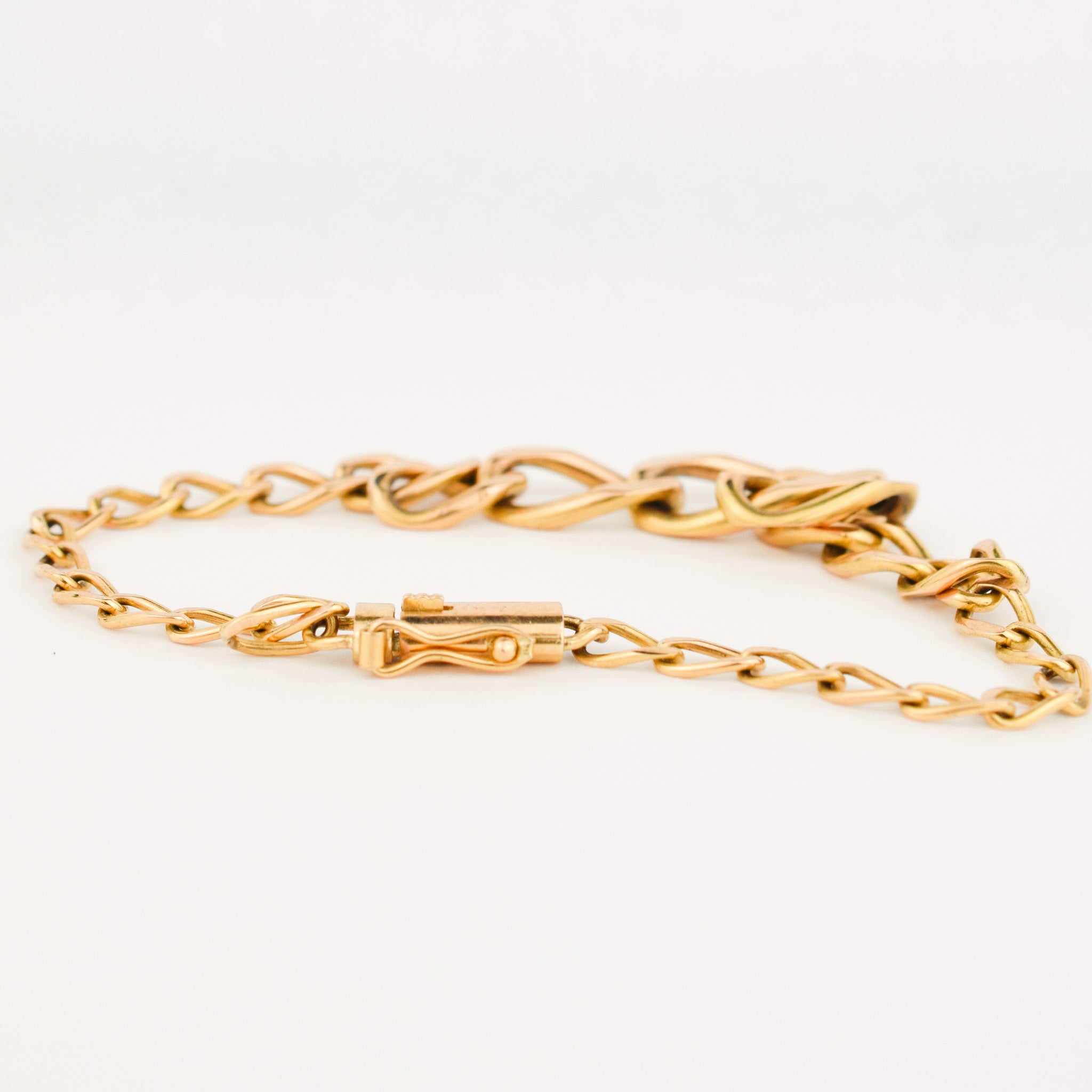 vintage gold graduated curb bracelet, folklor vintage jewelry canada