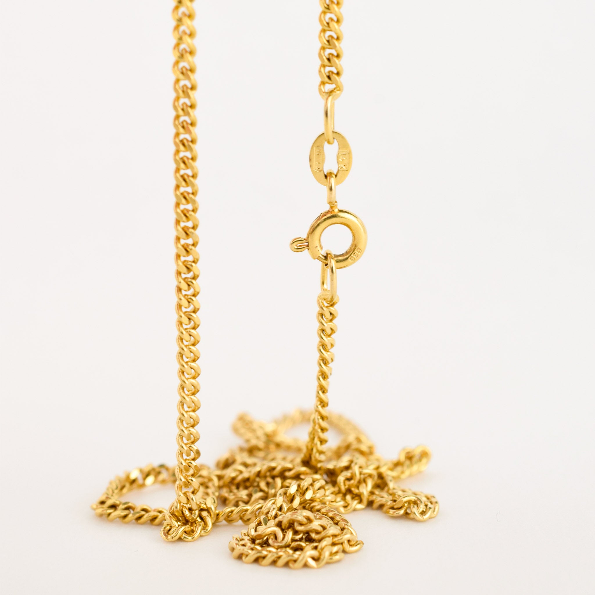 vintage gold curb chain necklace, folklor vintage jewelry canada