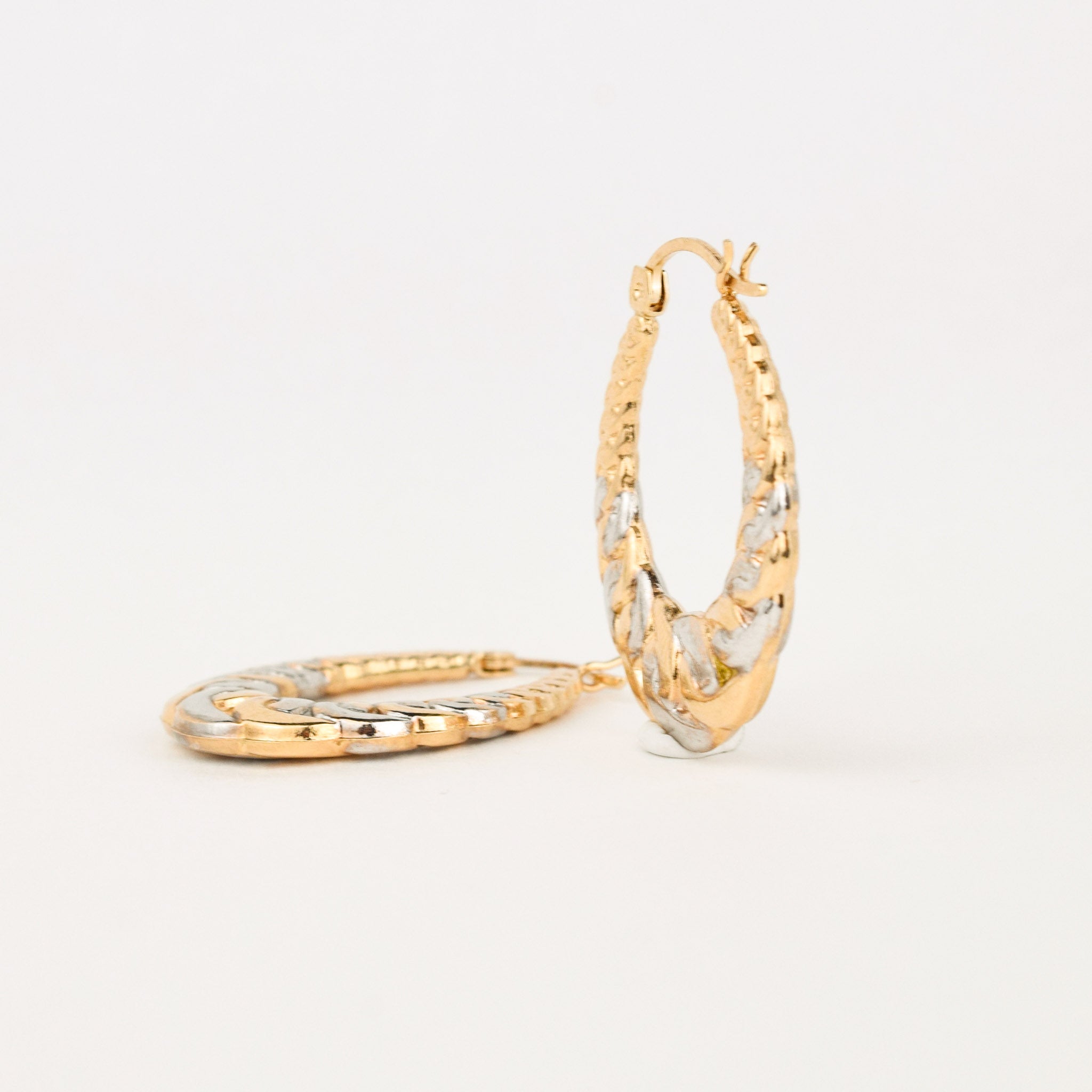 Chain Inspired Two Tone Oval Hoops