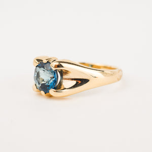 vintage gold london blue topaz belcher set ring, folklor vintage jewelry canada
