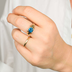 vintage gold london blue topaz belcher set ring, folklor vintage jewelry canada