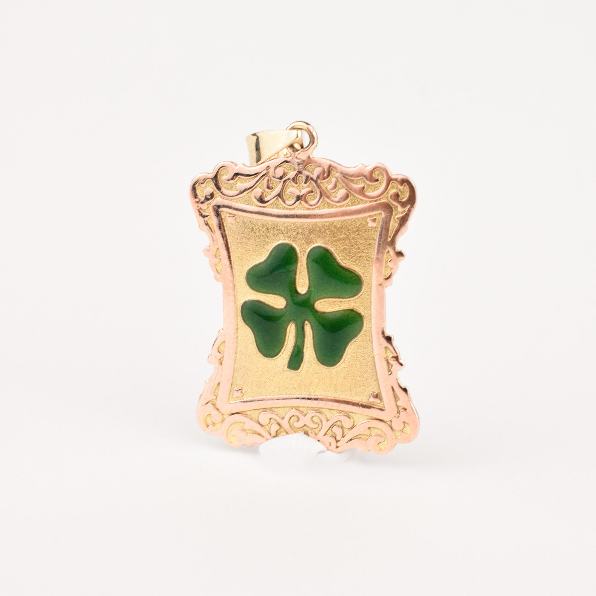 vintage gold shamrock pendant