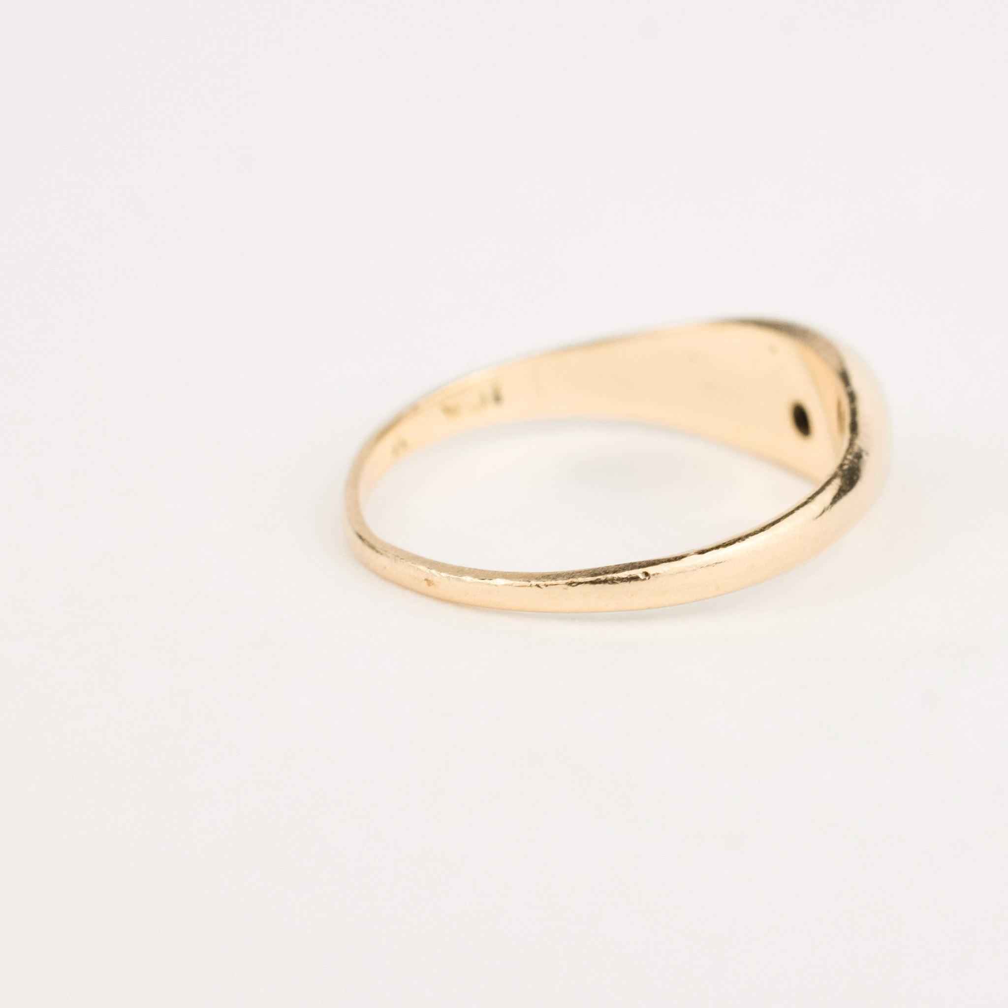 vintage gold starburst diamond band