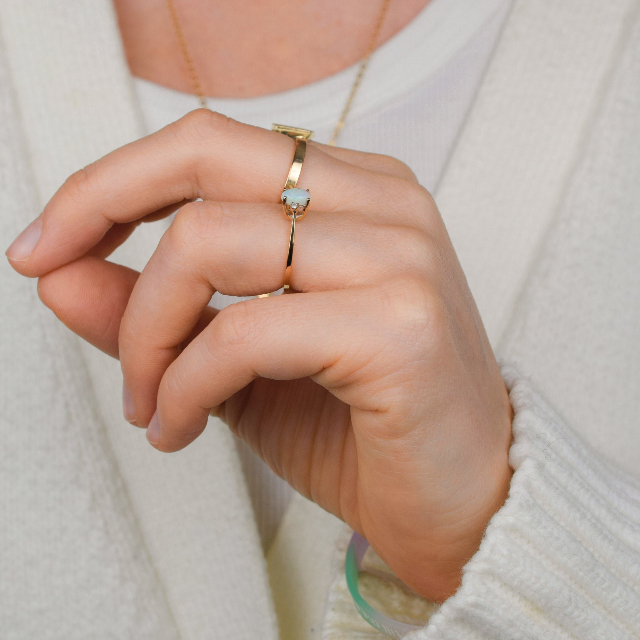 Dainty gold Opal Ring 