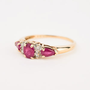 vintage gold Ruby and Diamond Ring 