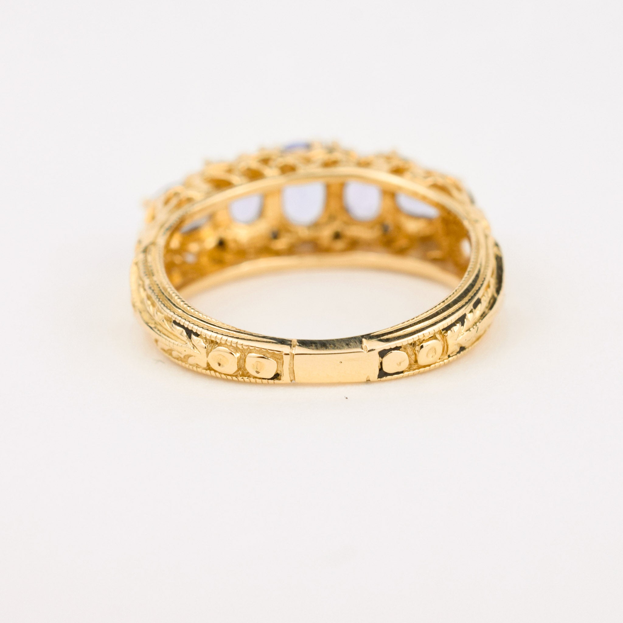 Vintage Filigree Tanzanite & Diamond Ring