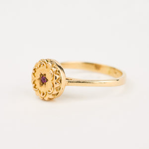 vintage gold Circular Ring with Ruby Star