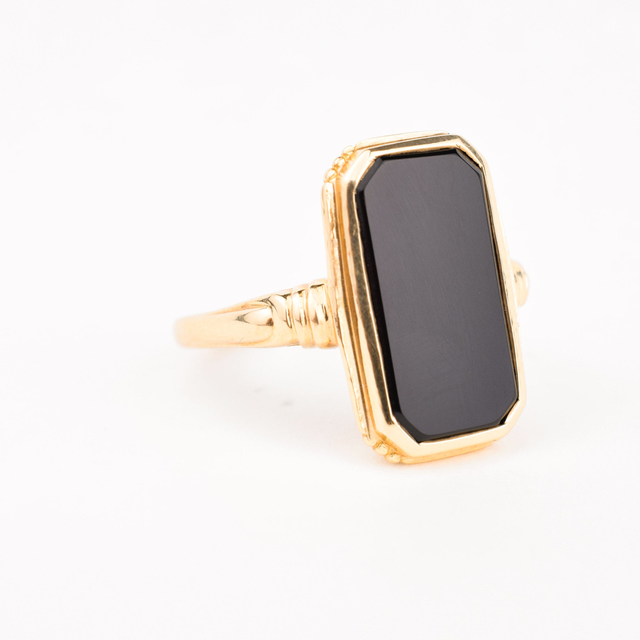 14k gold vintage Onyx Rectangular Ring 