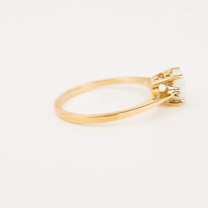 Dainty gold Opal Ring 