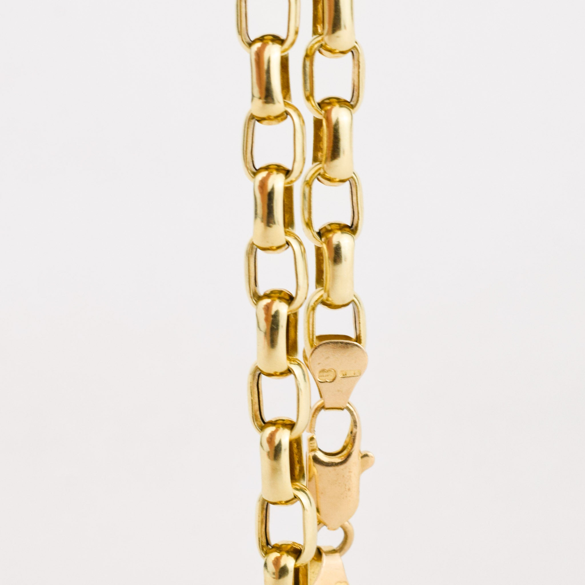 7" 14k gold Rectangular Rolo Bracelet