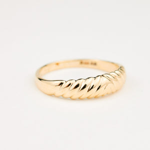 dainty gold croissant ring