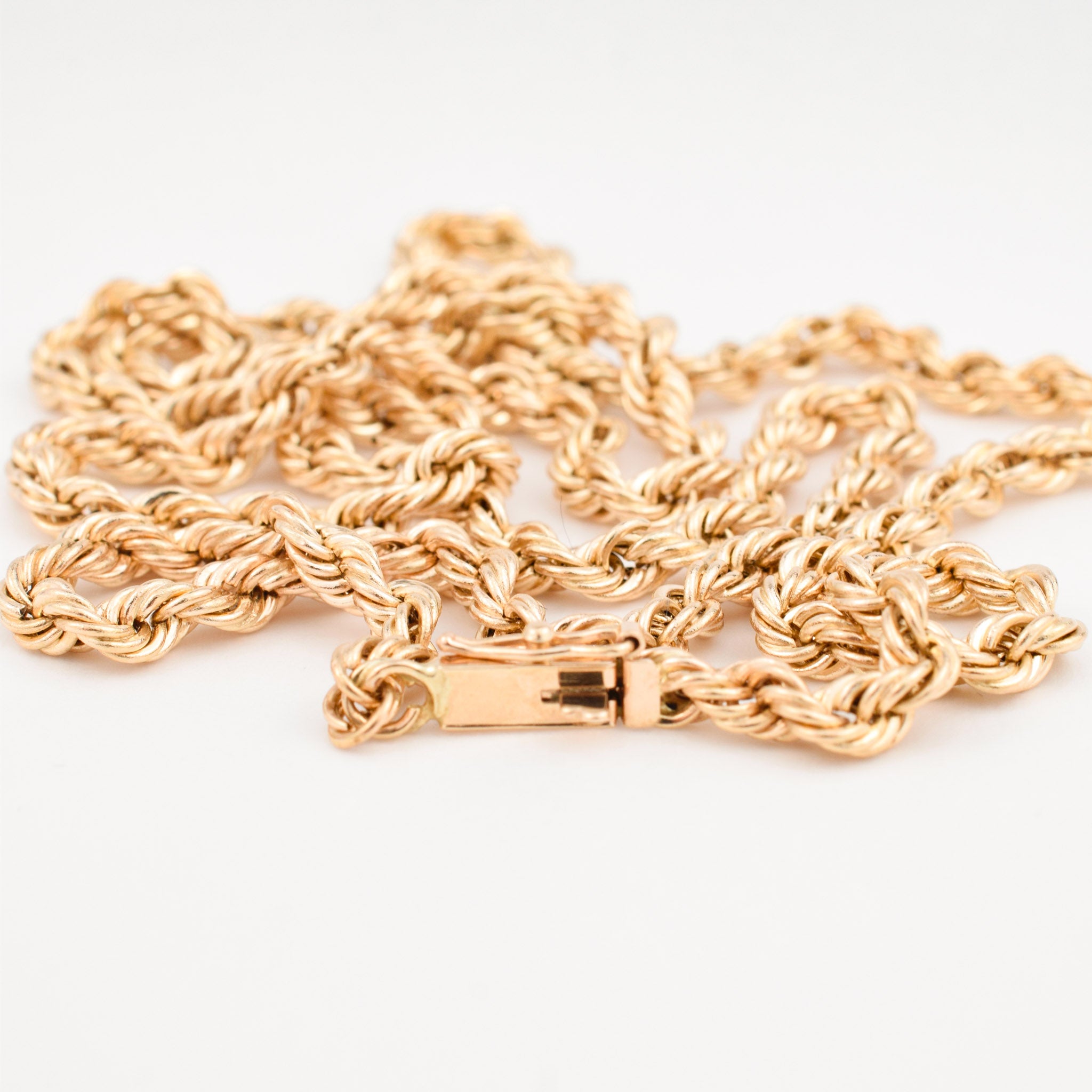 Vintage gold rope chain on sale