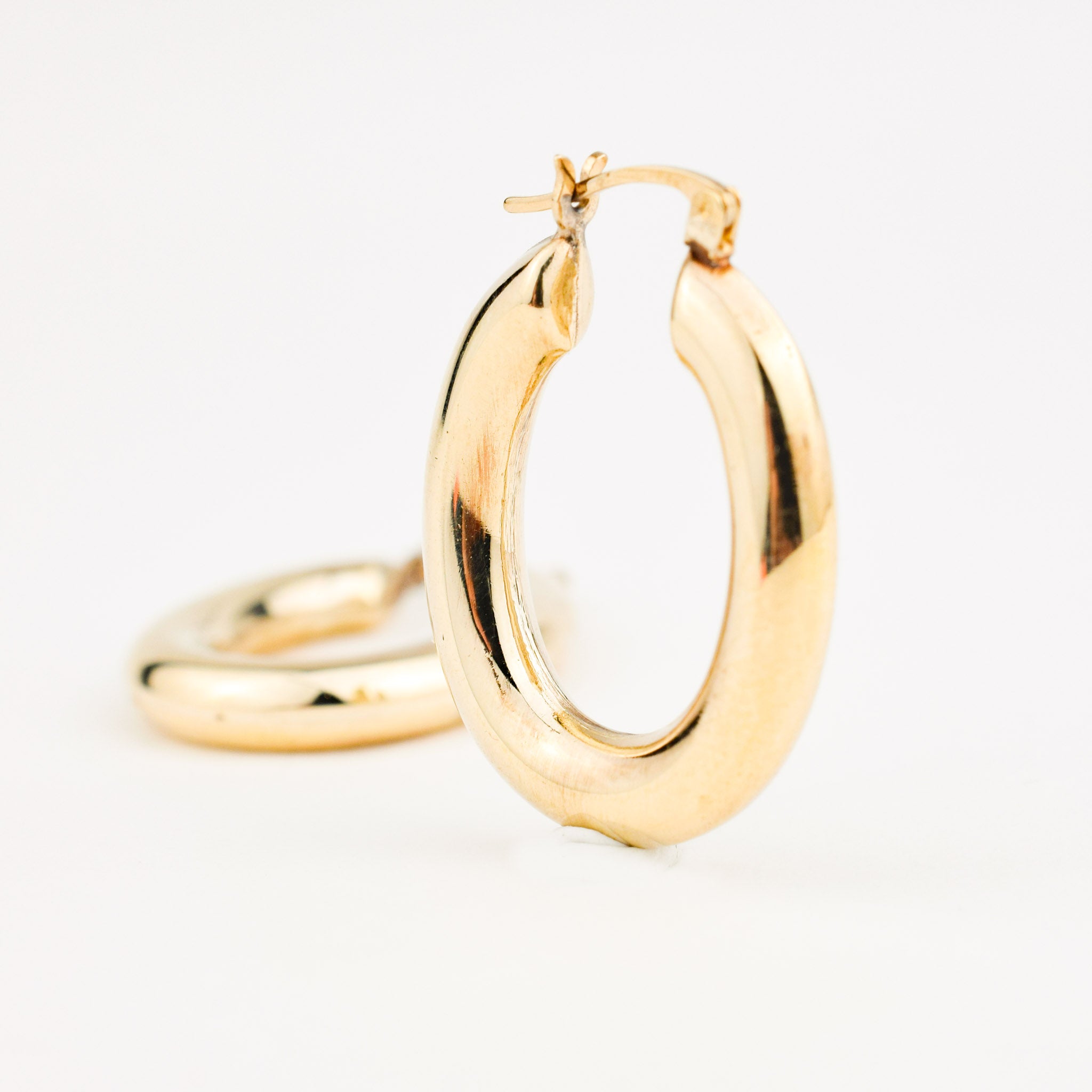 vintage gold puffy hoop earrings