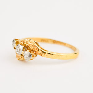 vintage 18k diamond trilogy ring