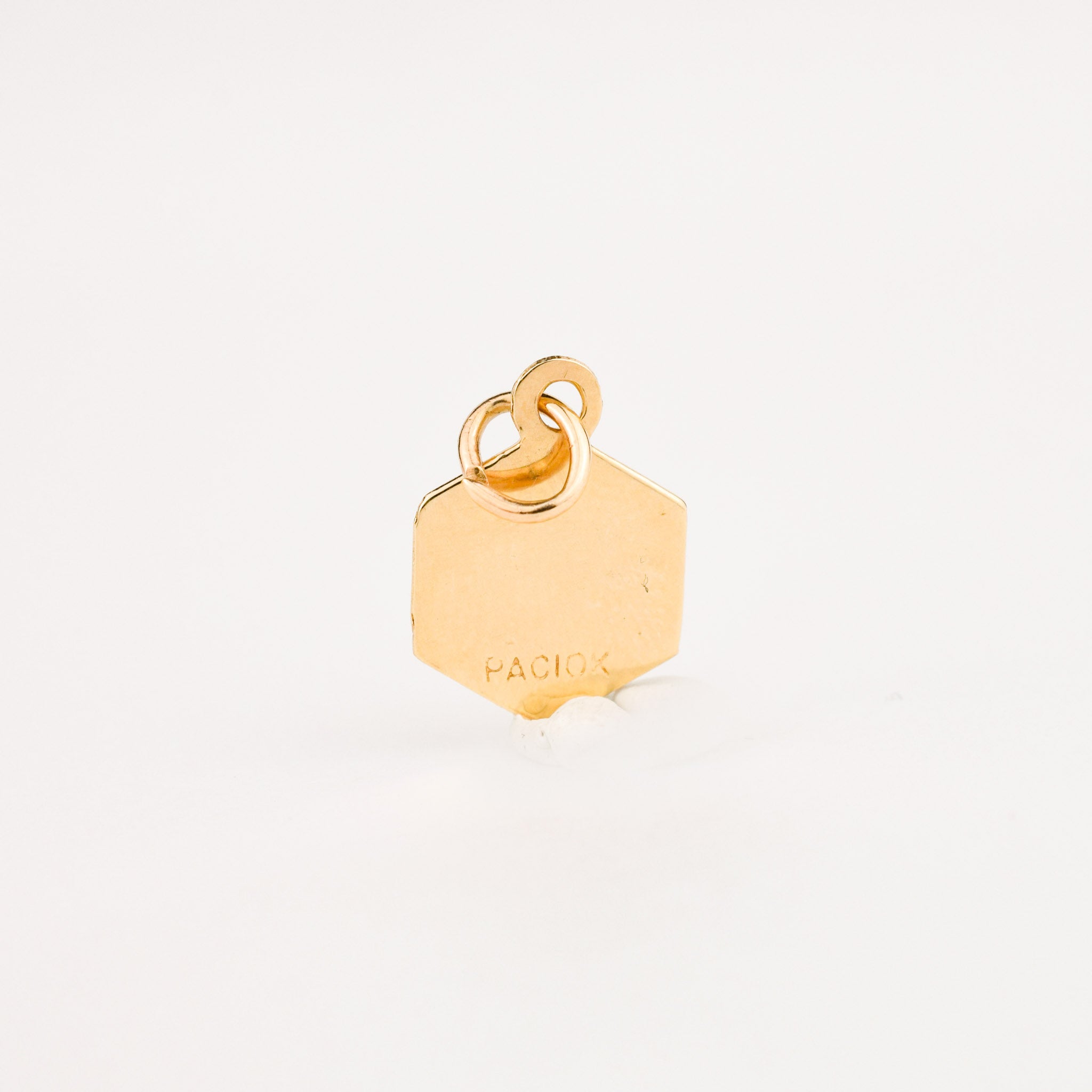 vintage gold baby leo pendant 