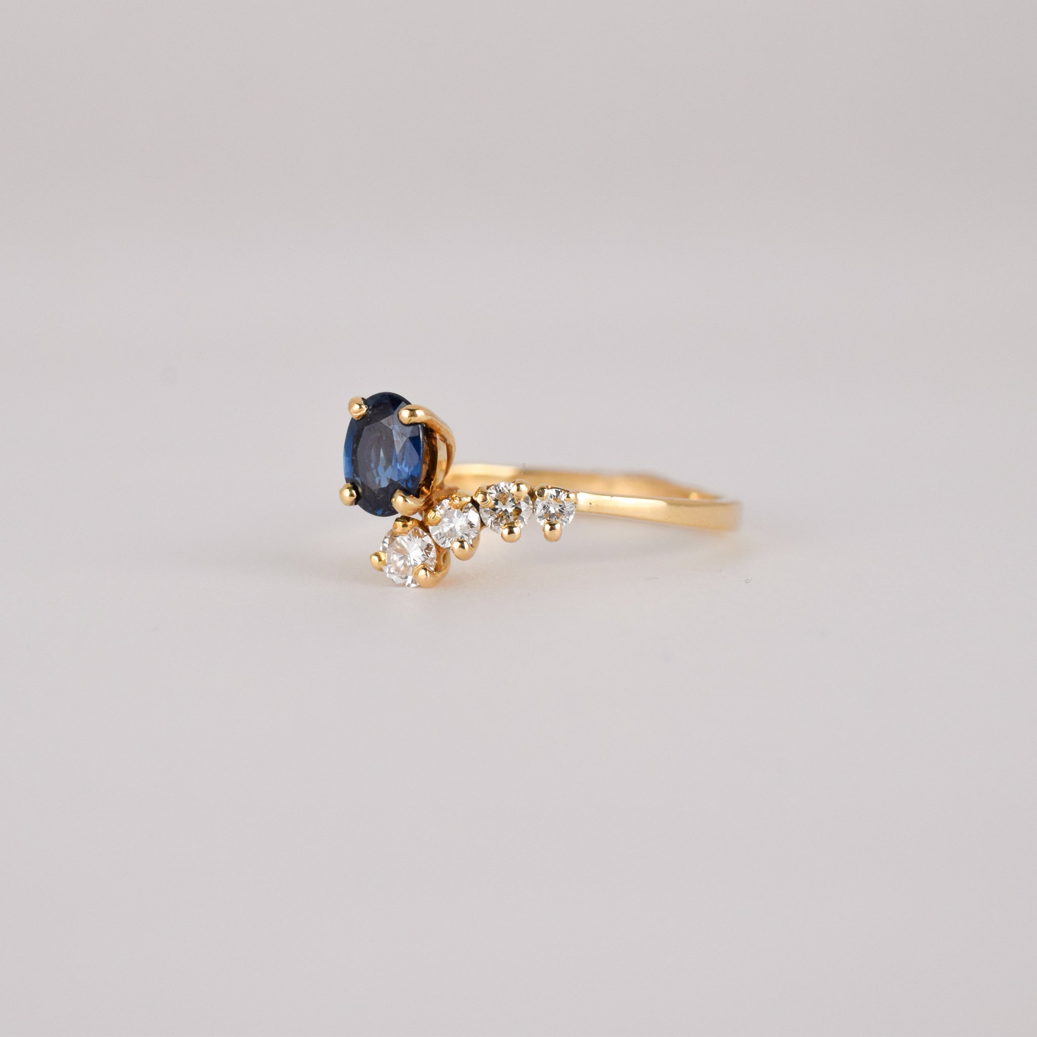 vintage gold sapphire and diamond ring, folklor
