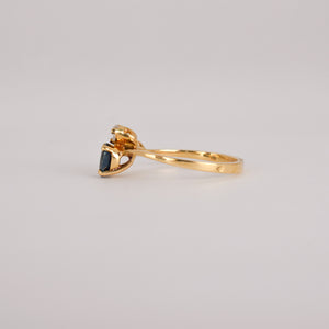 vintage gold sapphire and diamond ring, folklor