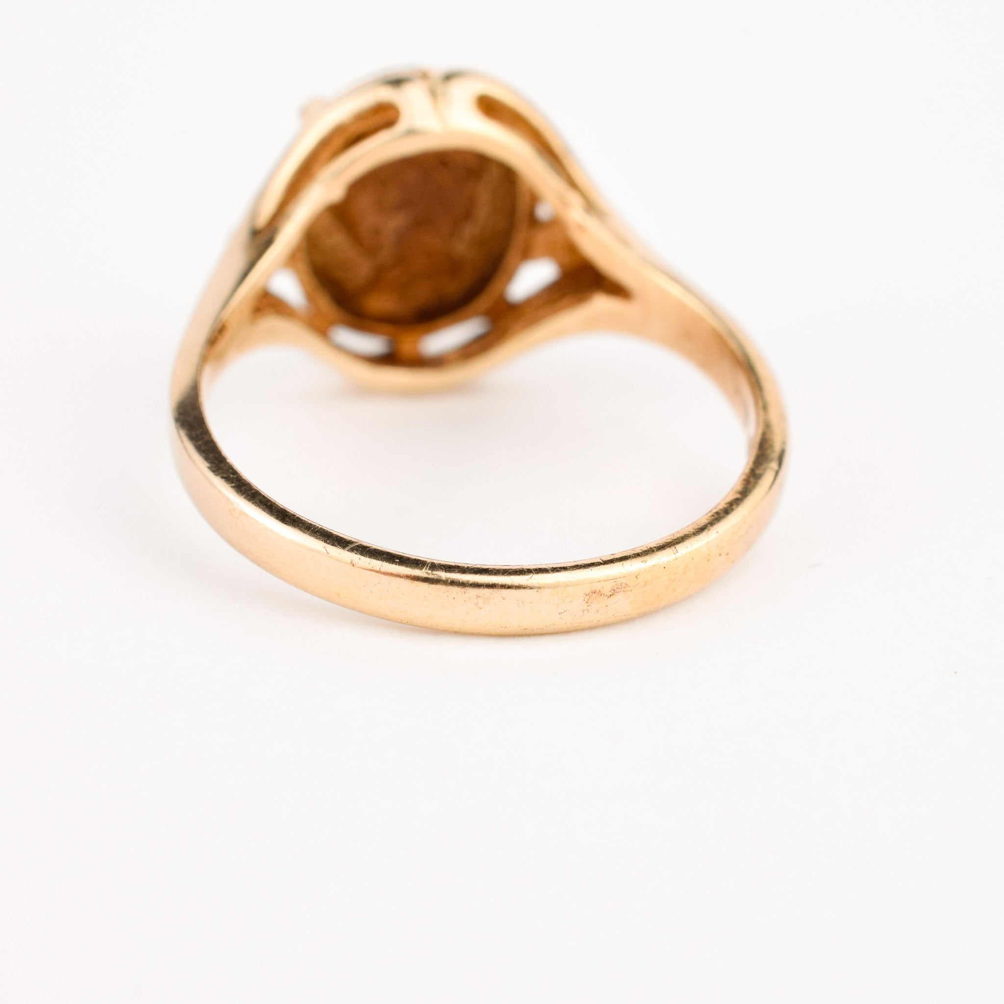 Gold Cameo Ring