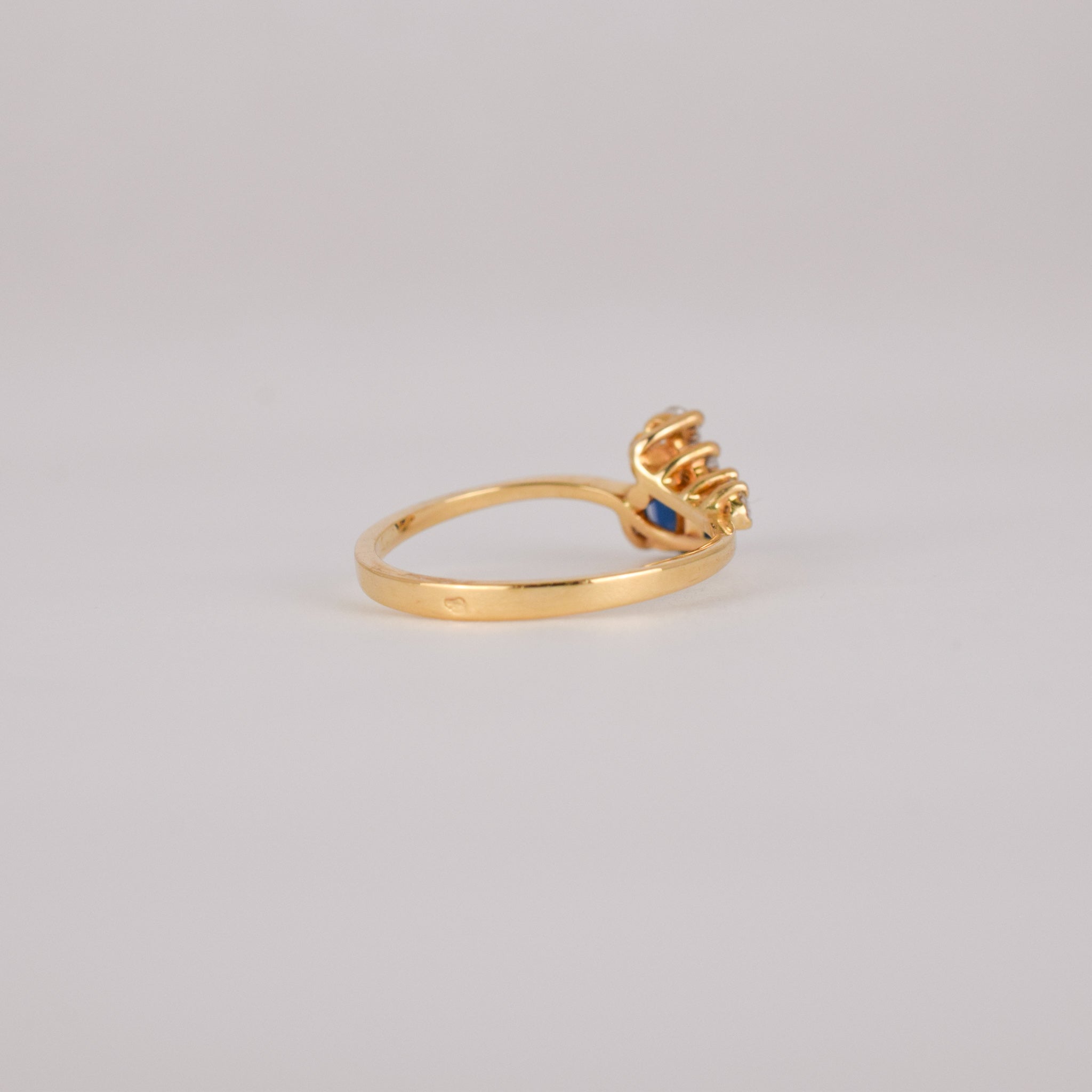 vintage gold sapphire and diamond ring, folklor