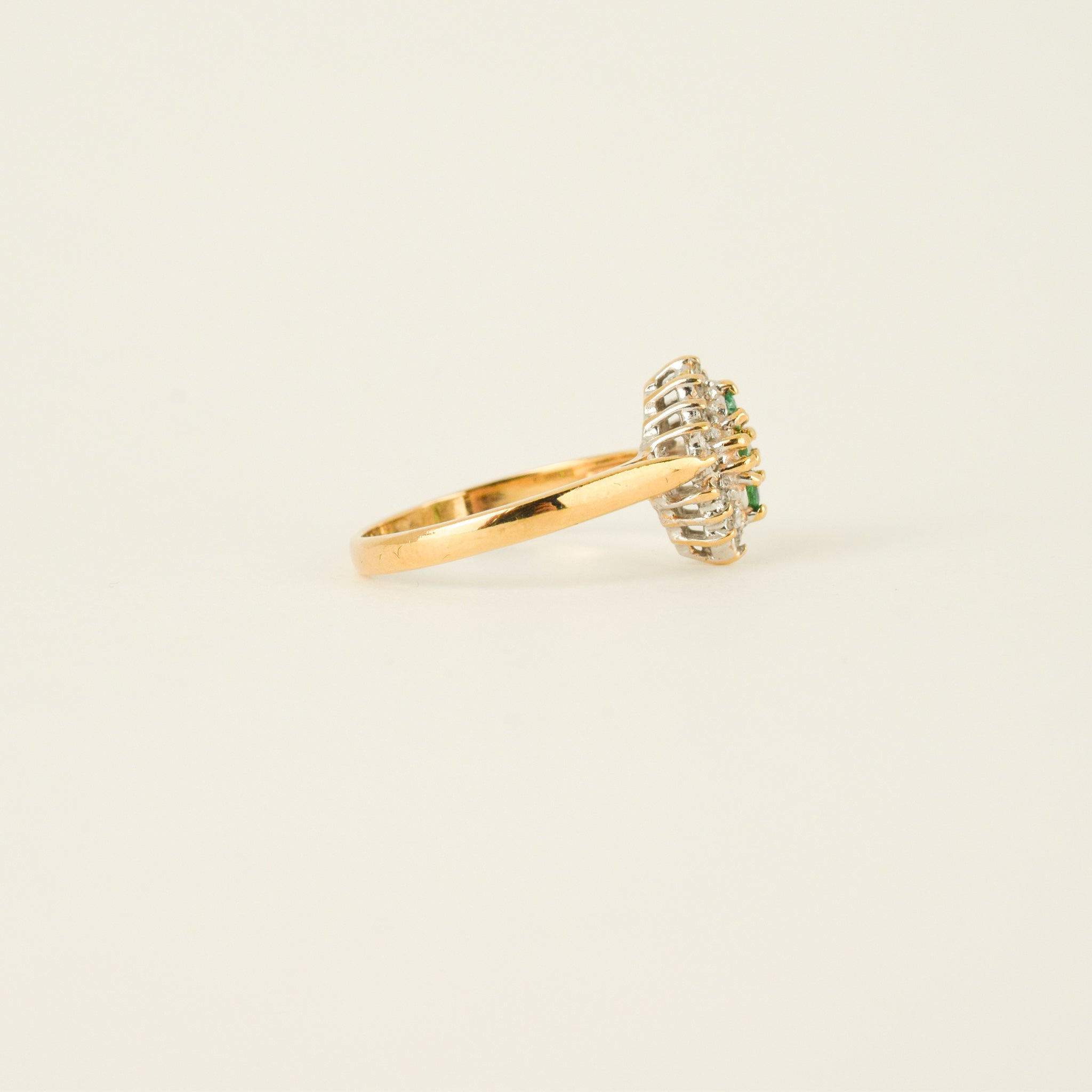 vintage emerald and diamond cluster ring, folkor