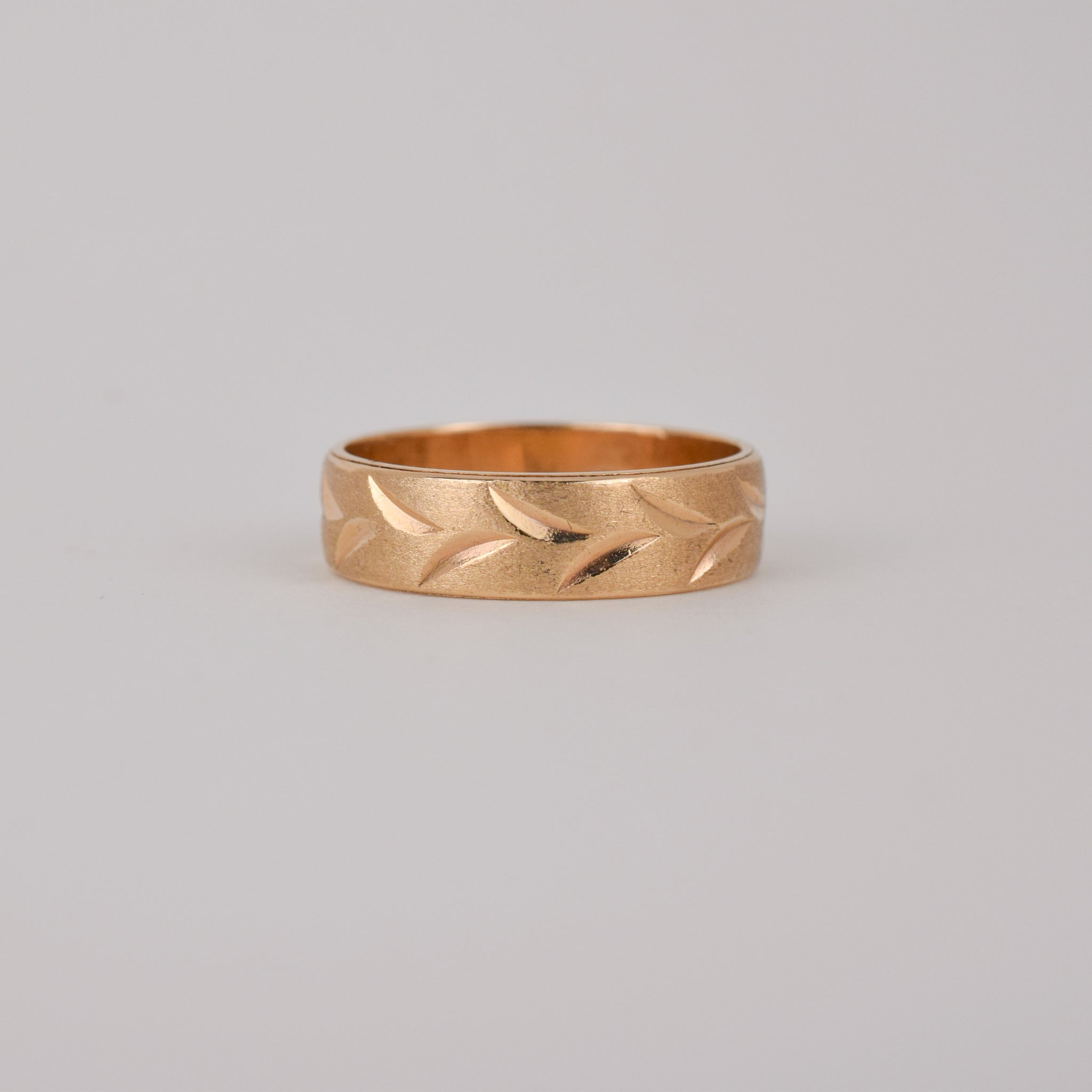 vintage brushed gold band, folklor