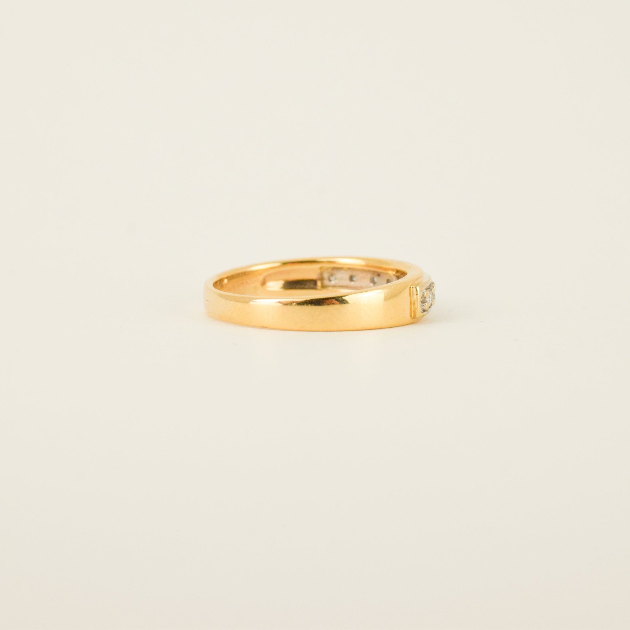 vintage gold and diamond band, folklor