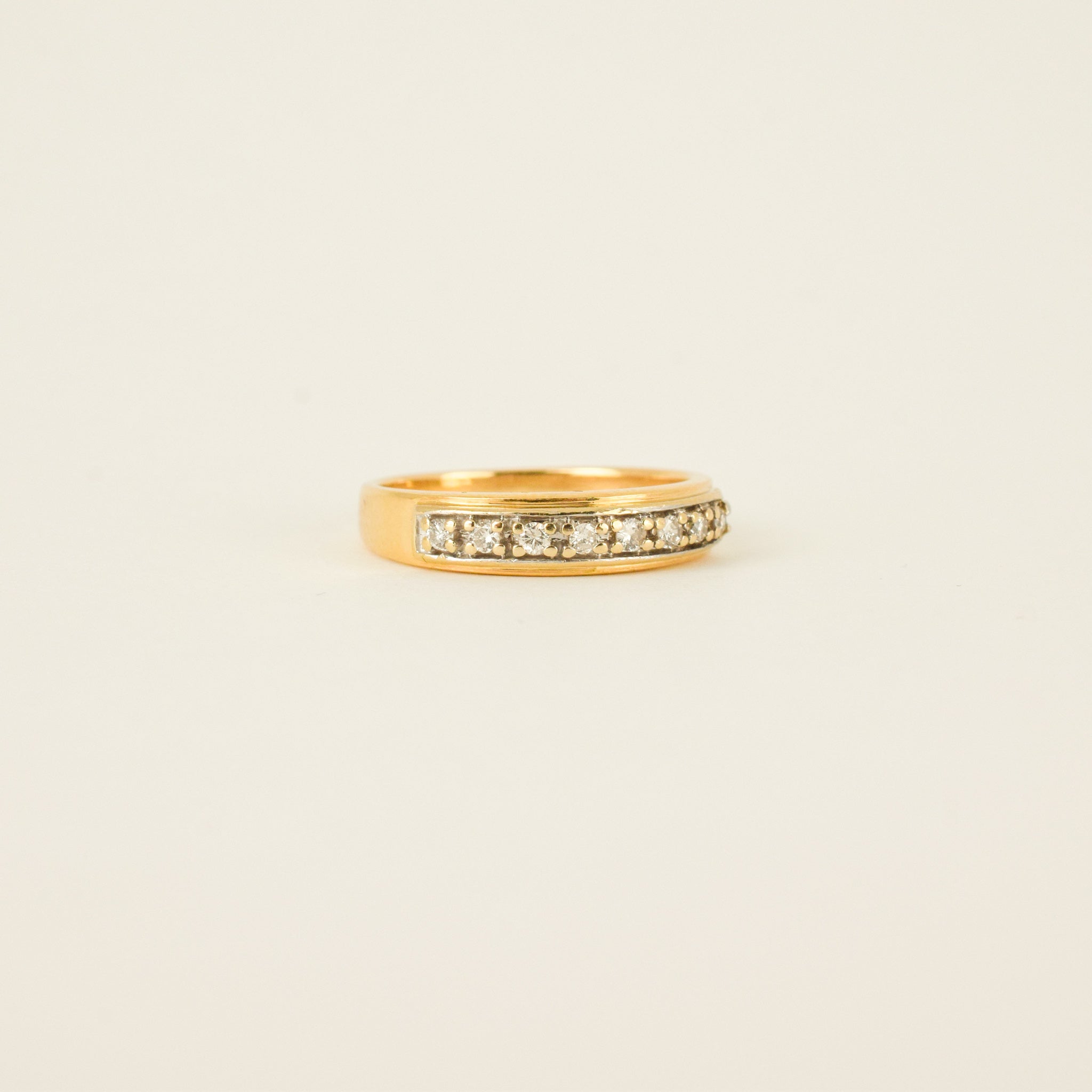 vintage gold and diamond band, folklor