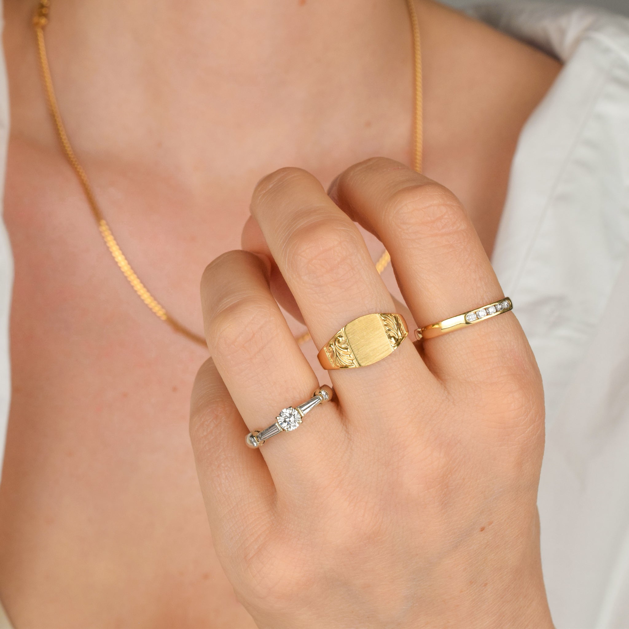 vintage gold signet ring, folklorvintage gold signet ring, folklor, vintage and antique jewelry canada 