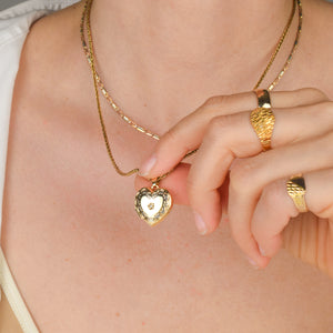 vintage gold heart locket, folklor\