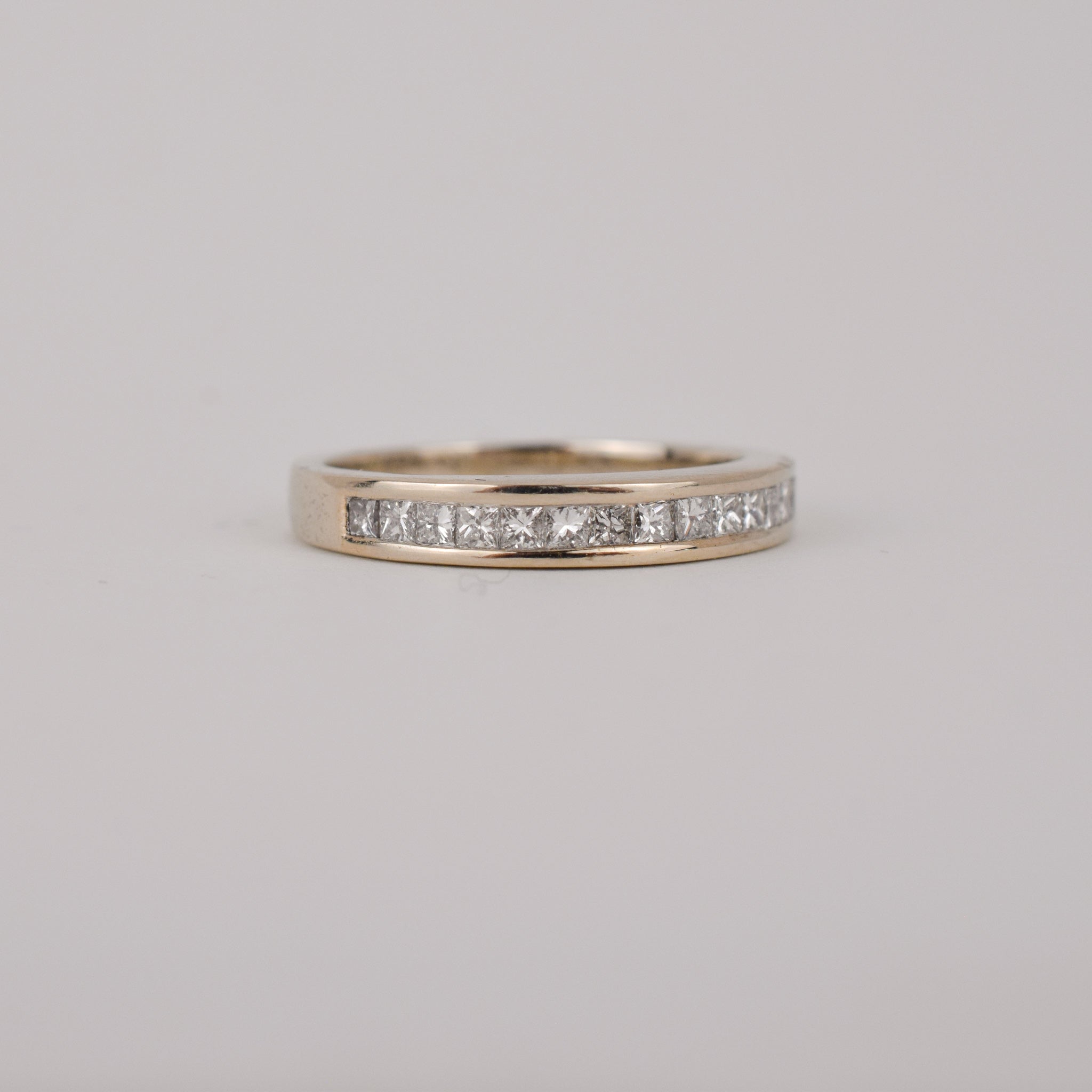 Vintage gold and diamond wedding band, folklor