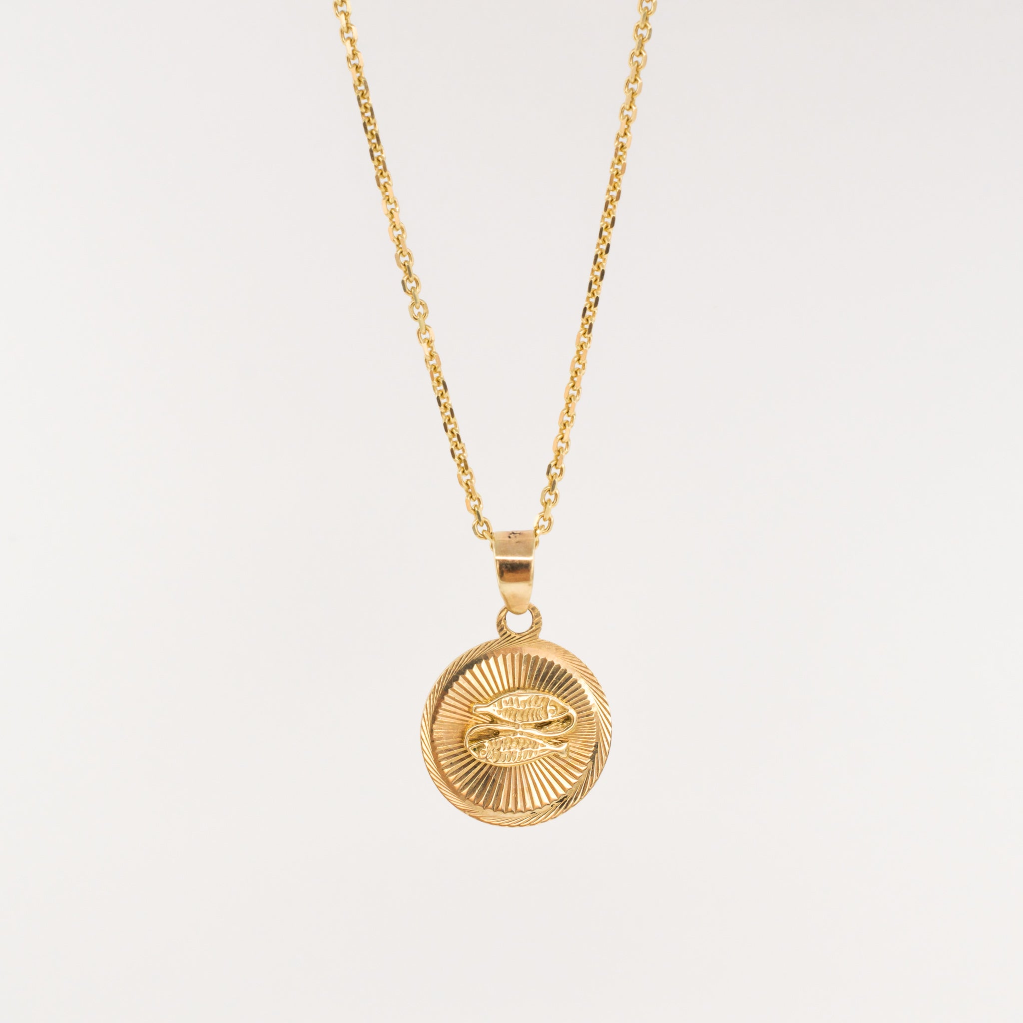vintage gold pisces zodiac pendant, folklor