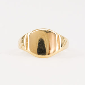 vintage gold signet ring, folklor vintage and antique jewelry