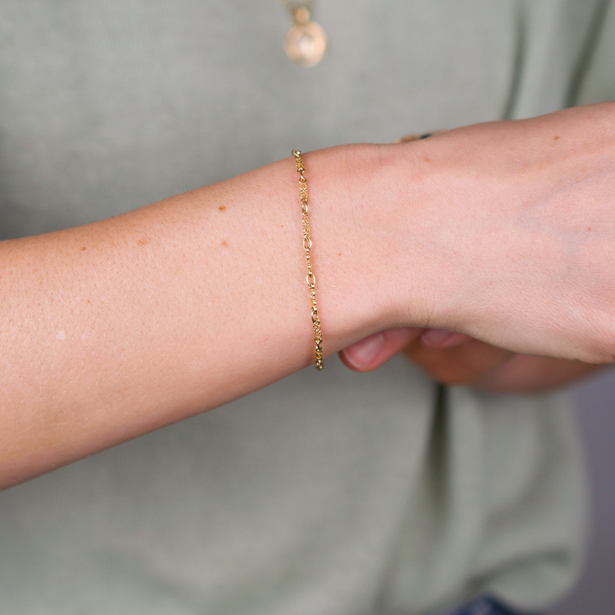 vintage gold dainty bracelet, folklor, vintage jewelry and engagement rings, canada