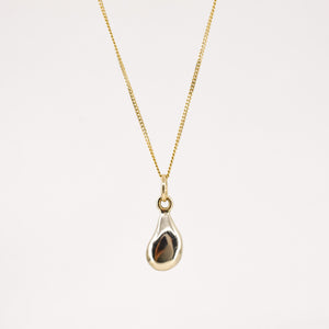 vintage gold pendant, folklor, vintage jewelry canada