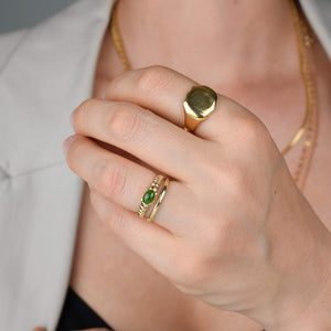 vintage gold jade stacking ring, folklor, vintage jewelry canada