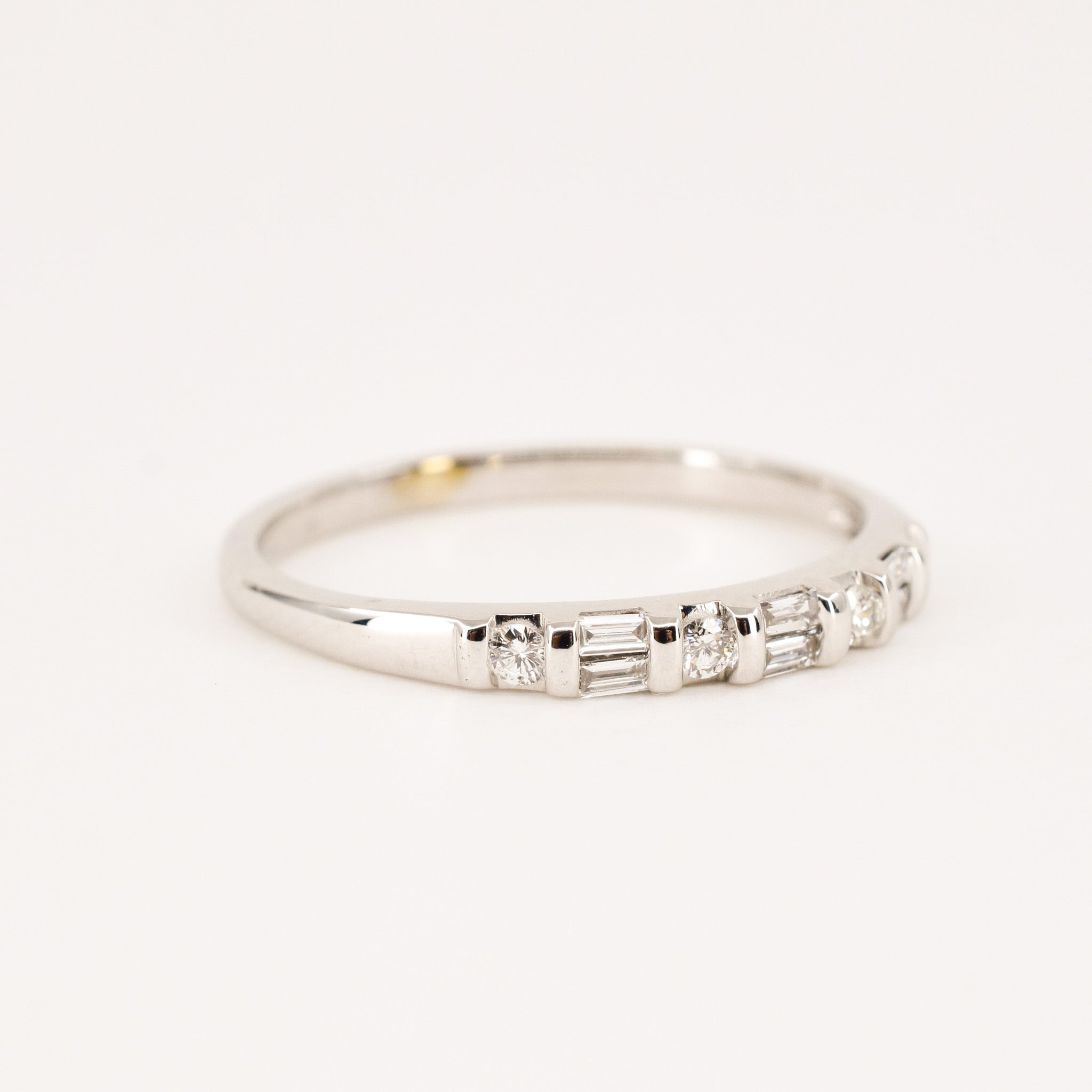 vintage white gold diamond wedding band, folklor vintage jewelry canada