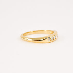 vintage gold and diamond channel set ring, folklor vintage jewelry canada
