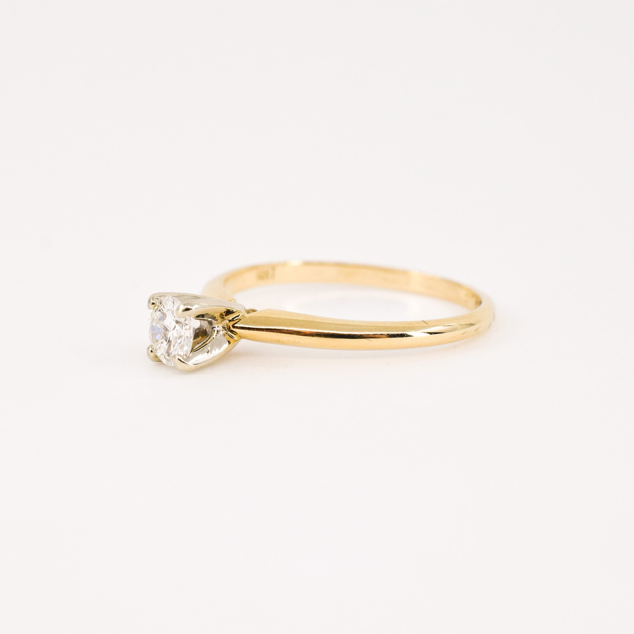 vintage diamond engagement ring, folklor vintage and antique jewelry shop canada