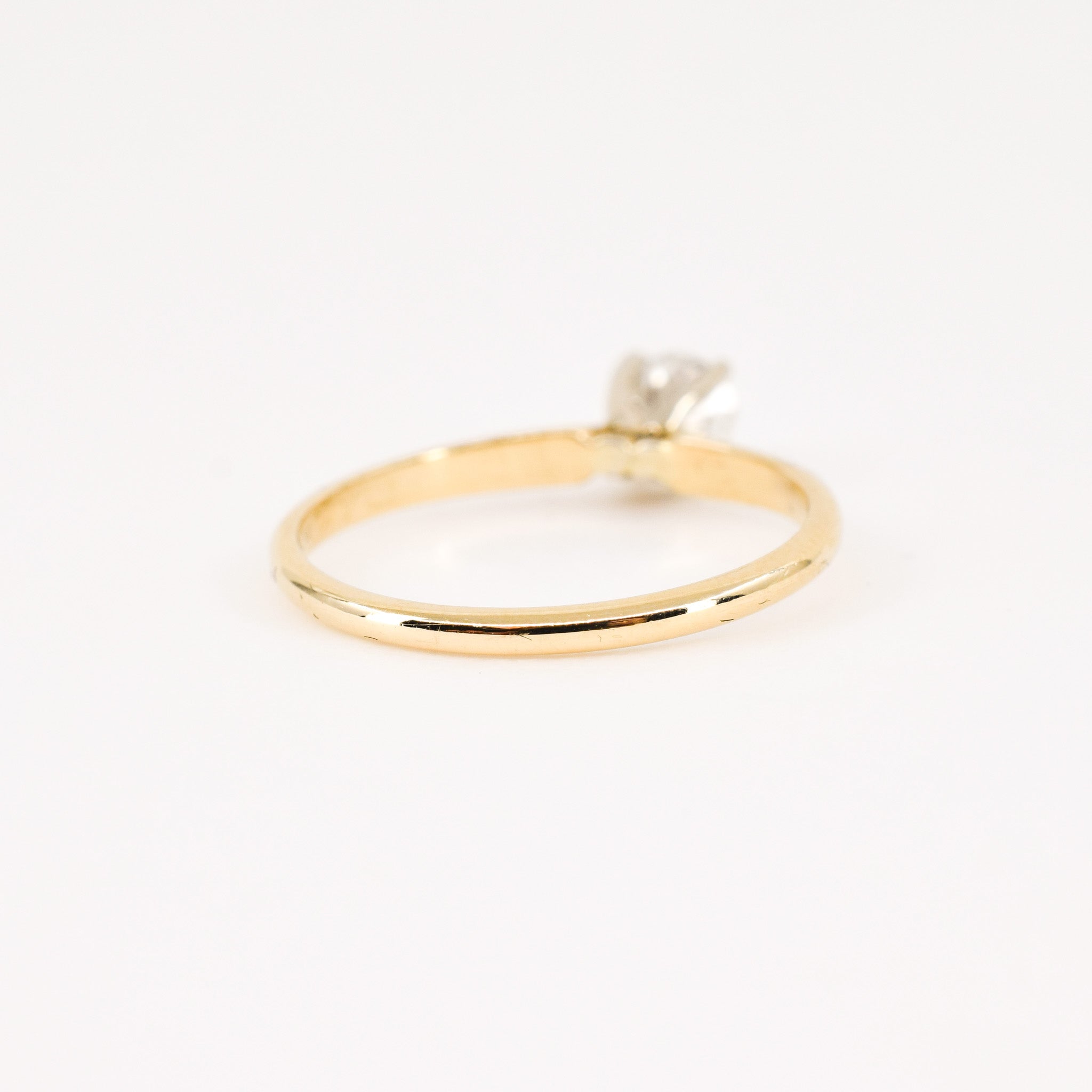 vintage diamond engagement ring, folklor vintage and antique jewelry shop canada