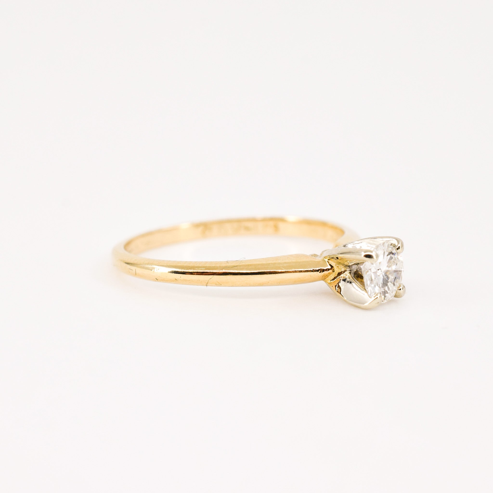 vintage diamond engagement ring, folklor vintage and antique jewelry shop canada