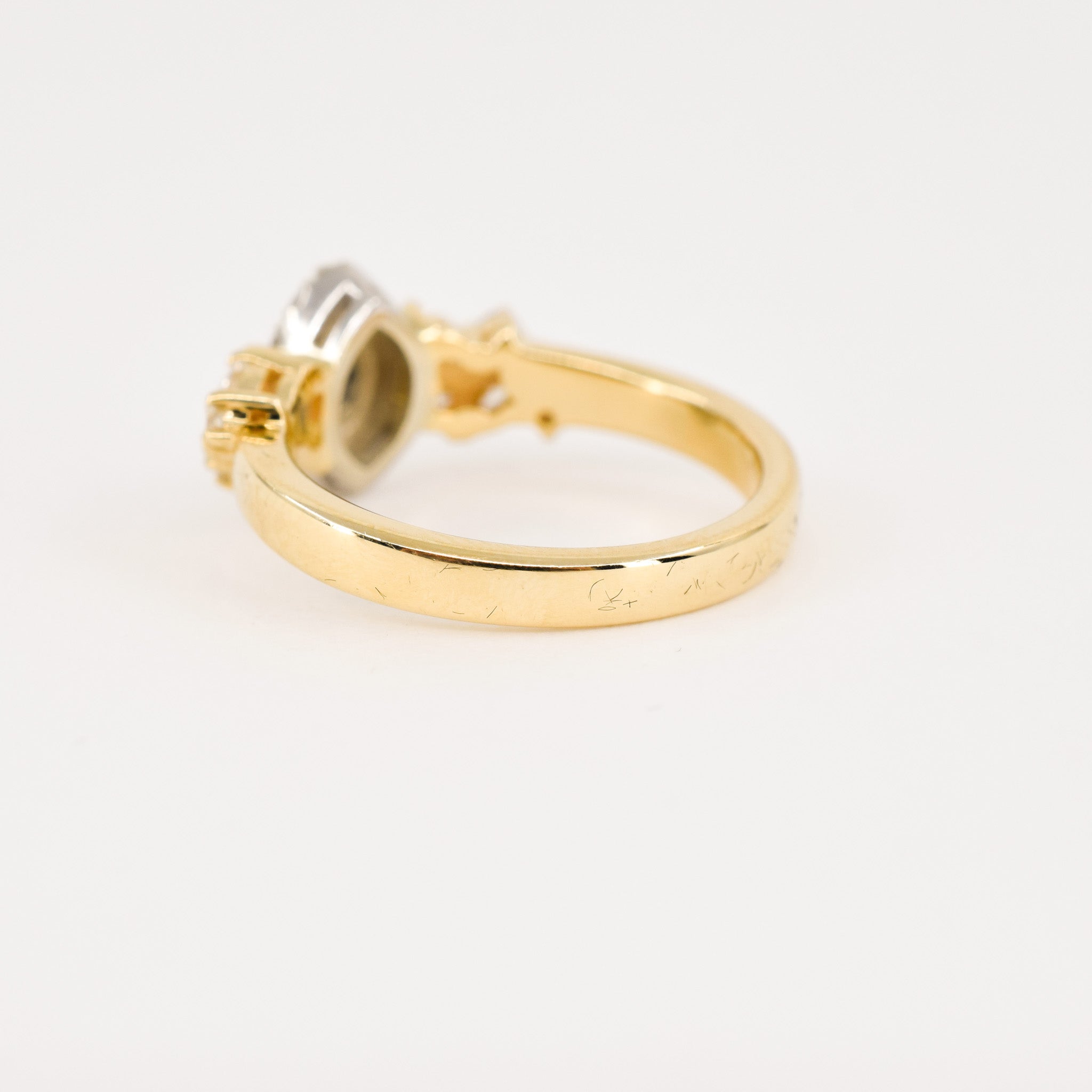 vintage gold marquise diamond engagement ring, folklor vintage and antique jewelry store canada 
