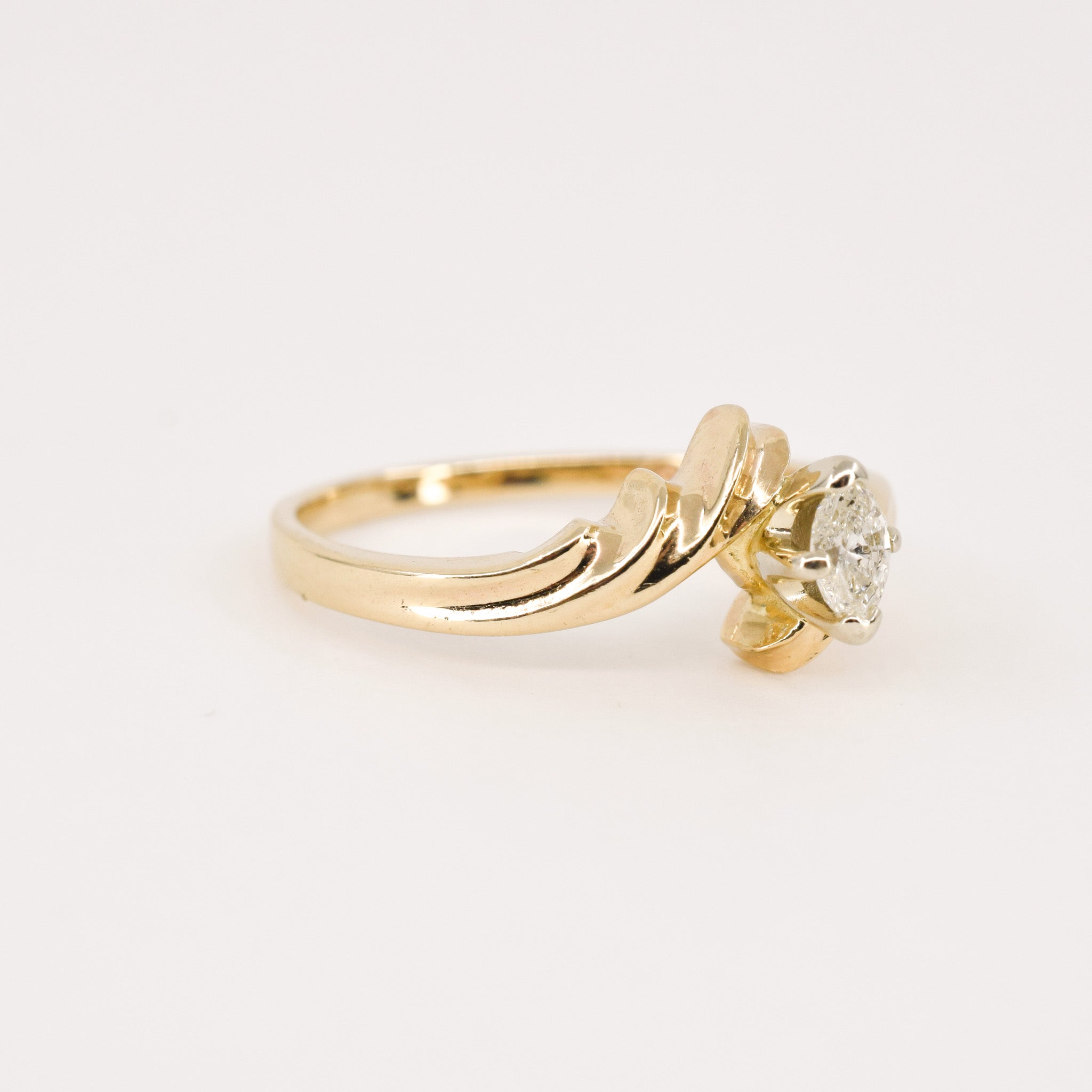 vintage gold and diamond marquise engagement ring, folklor vintage jewelry store canada