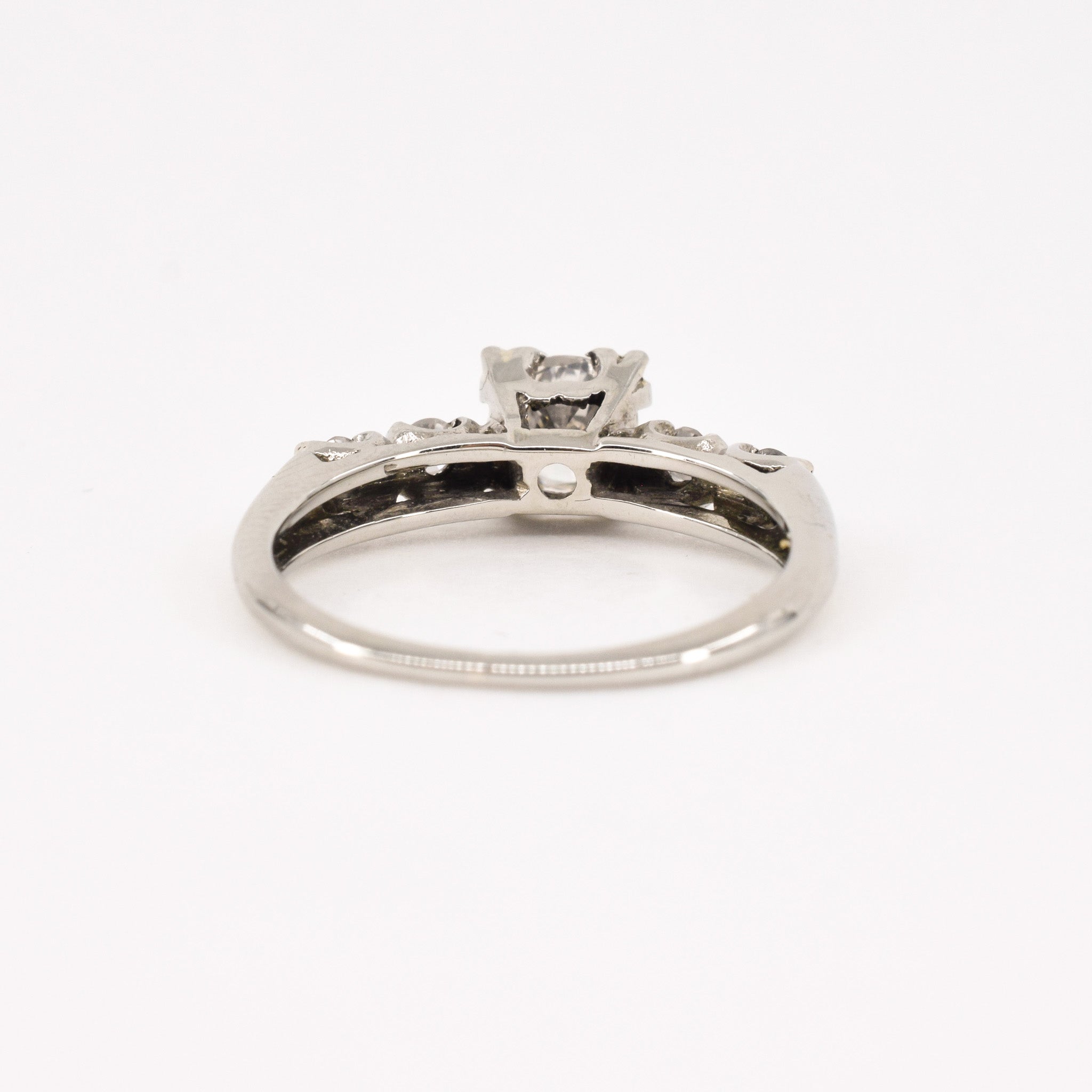 vintage diamond engagement ring, folklor vintage jewelry shop canada 